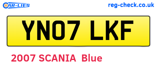 YN07LKF are the vehicle registration plates.