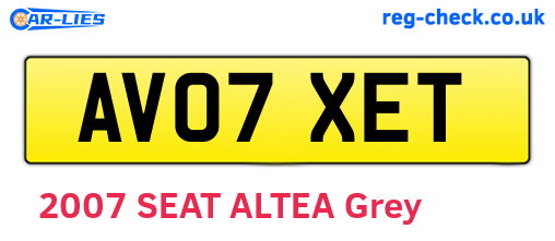 AV07XET are the vehicle registration plates.