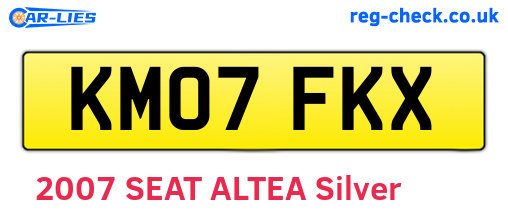 KM07FKX are the vehicle registration plates.