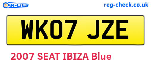 WK07JZE are the vehicle registration plates.