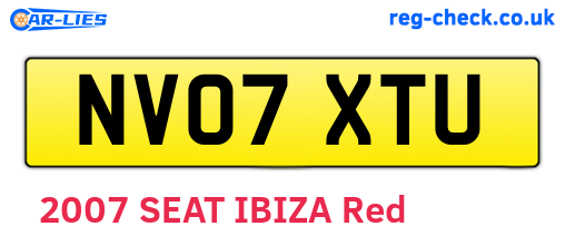 NV07XTU are the vehicle registration plates.