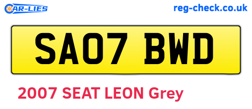 SA07BWD are the vehicle registration plates.
