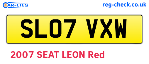 SL07VXW are the vehicle registration plates.