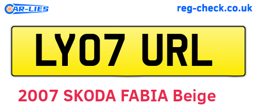 LY07URL are the vehicle registration plates.