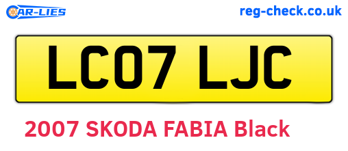 LC07LJC are the vehicle registration plates.
