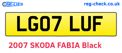 LG07LUF are the vehicle registration plates.