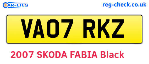 VA07RKZ are the vehicle registration plates.
