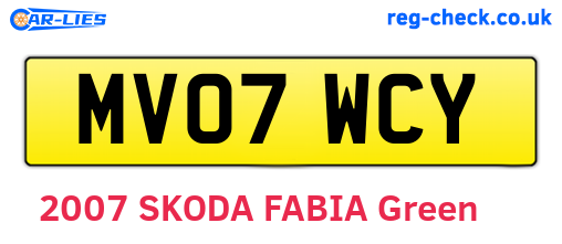 MV07WCY are the vehicle registration plates.
