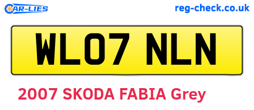 WL07NLN are the vehicle registration plates.