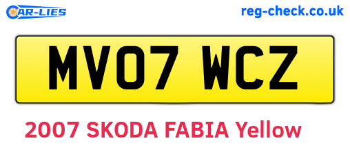 MV07WCZ are the vehicle registration plates.