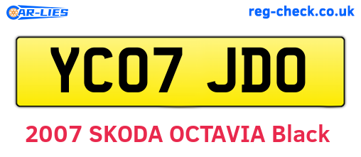 YC07JDO are the vehicle registration plates.
