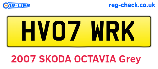 HV07WRK are the vehicle registration plates.
