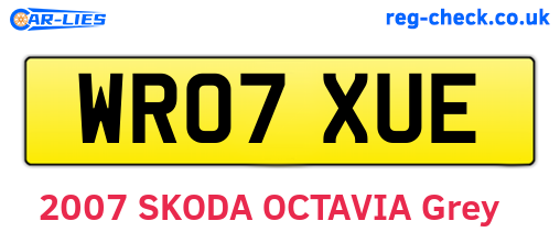 WR07XUE are the vehicle registration plates.