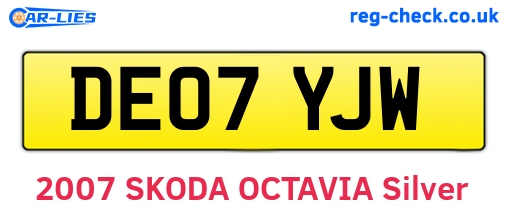 DE07YJW are the vehicle registration plates.