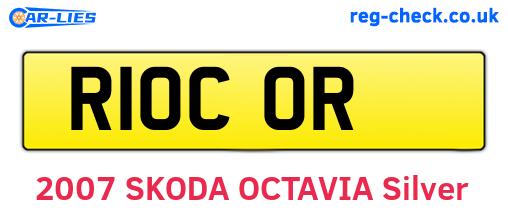 R10COR are the vehicle registration plates.