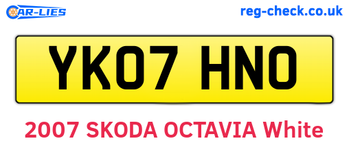 YK07HNO are the vehicle registration plates.