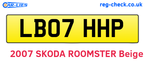 LB07HHP are the vehicle registration plates.