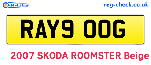 RAY900G are the vehicle registration plates.