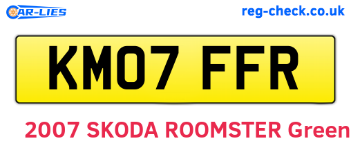 KM07FFR are the vehicle registration plates.