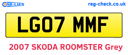 LG07MMF are the vehicle registration plates.