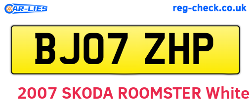 BJ07ZHP are the vehicle registration plates.