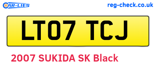 LT07TCJ are the vehicle registration plates.