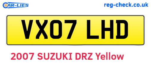 VX07LHD are the vehicle registration plates.