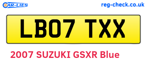 LB07TXX are the vehicle registration plates.