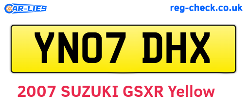 YN07DHX are the vehicle registration plates.