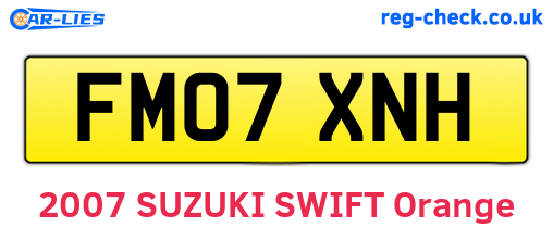 FM07XNH are the vehicle registration plates.