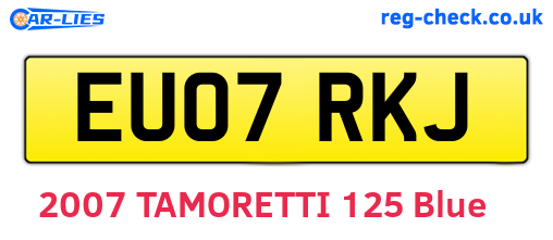 EU07RKJ are the vehicle registration plates.