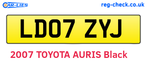 LD07ZYJ are the vehicle registration plates.
