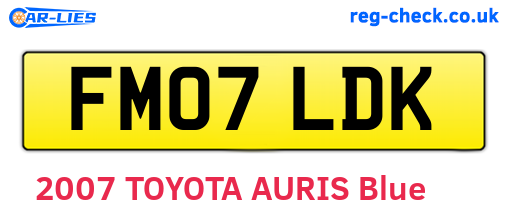 FM07LDK are the vehicle registration plates.