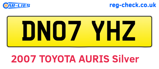 DN07YHZ are the vehicle registration plates.