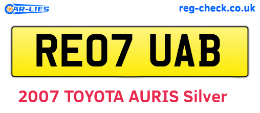 RE07UAB are the vehicle registration plates.