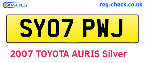 SY07PWJ are the vehicle registration plates.