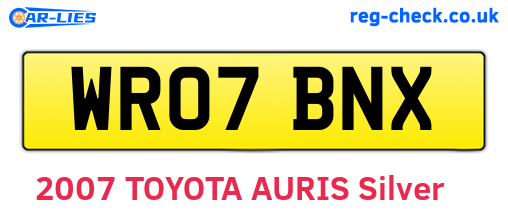 WR07BNX are the vehicle registration plates.
