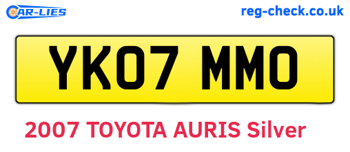 YK07MMO are the vehicle registration plates.