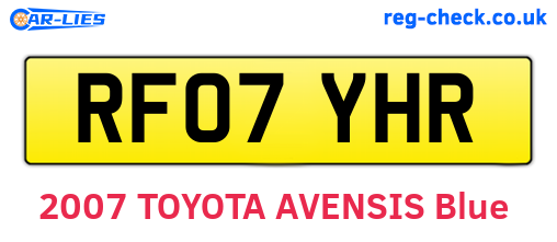 RF07YHR are the vehicle registration plates.