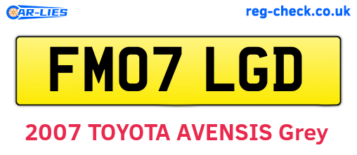 FM07LGD are the vehicle registration plates.