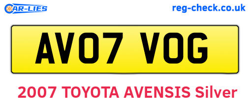 AV07VOG are the vehicle registration plates.