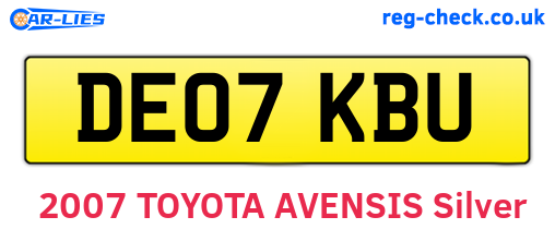 DE07KBU are the vehicle registration plates.
