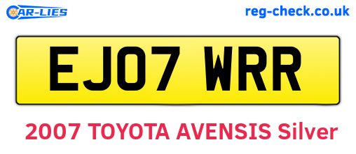 EJ07WRR are the vehicle registration plates.