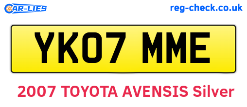 YK07MME are the vehicle registration plates.