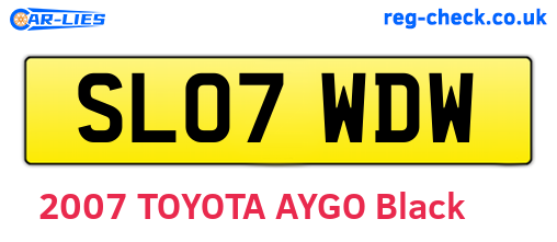 SL07WDW are the vehicle registration plates.