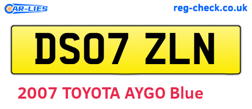 DS07ZLN are the vehicle registration plates.