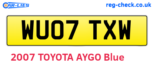WU07TXW are the vehicle registration plates.