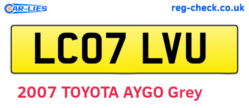 LC07LVU are the vehicle registration plates.