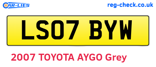 LS07BYW are the vehicle registration plates.