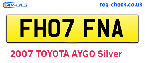 FH07FNA are the vehicle registration plates.